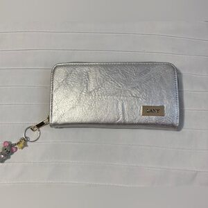 Lany Women's Silver Wrislet Wallet - New